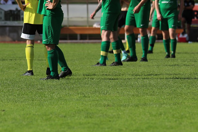 裁判不仅关 裁判不仅关